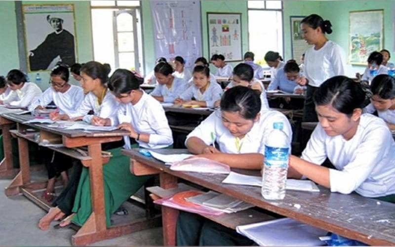 ပညာရေးဝန်ထမ်း ၂၂၀၀ ကျော်ကို စစ်ကောင်စီက ရာထူးတိုးပေးမည်