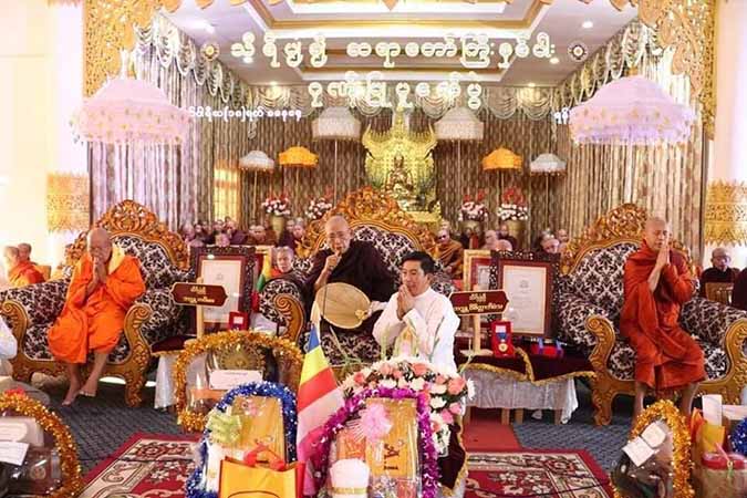 စစ်ကောင်စီခန့် ရန်ကုန်တိုင်း လူမှုရေးဝန်ကြီးက ဦးဝီရသူကို သီရိပျံချီဘွဲ့တံဆိပ်ချီးမြှင့်