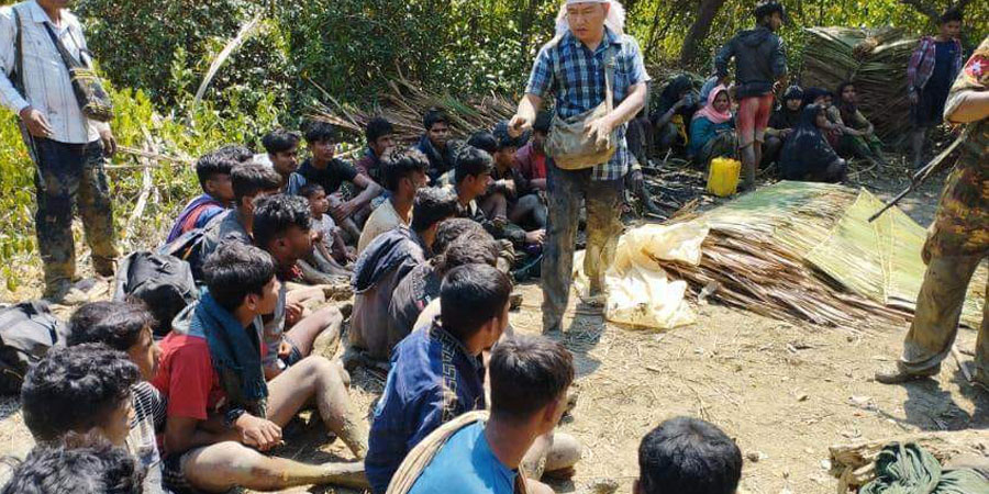 သံဖြူဇရပ်မြို့နယ်၌ စစ်ကောင်စီတပ်က ရိုဟင်ဂျာ ၄၀ ကို ဖမ်းဆီး