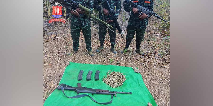 ဒီးမော့ဆိုတိုက်ပွဲတွင် စစ်ကောင်စီတပ်သား ၆ ဦးသေဆုံးပြီး လက်နက်ခဲယမ်းအချို့ သိမ်းဆည်းရမိ