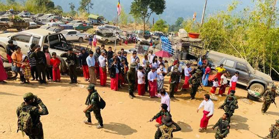 ဘုရားသုံးဆူဒေသတွင် ဘုရားဖူးယာဉ်မှောက်ပြီး ခရီးသည်များဒဏ်ရာရ