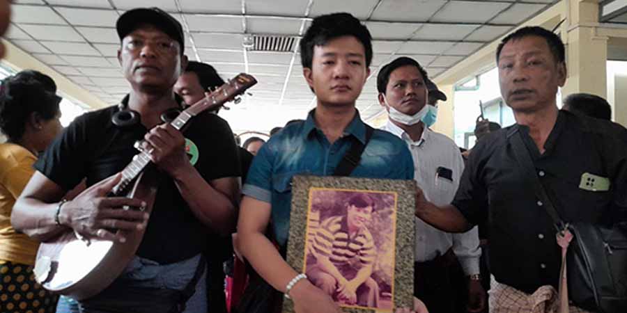 နိုင်ငံကျော်အဆိုတော် တွံတေးစိုးအောင် စျာပန