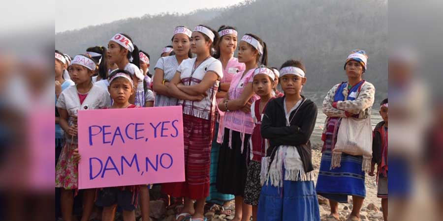 သံလွင်မြစ်ကြီး လွတ်လပ်စွာ ဆက်လက်စီးဆင်း ရေရှည်တည်တံ့ရေး ကာကွယ်ပေးရန် ဌာနေ တိုင်းရင်းသားများ တောင်းဆို ဆန္ဒပြ