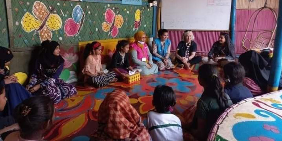 ပြင်သစ်သံအမတ်ကြီး ကော့ဇ်ဘဇားရှိ ရိုဟင်ဂျာဒုက္ခသည်စခန်းသို့ သွားရောက်