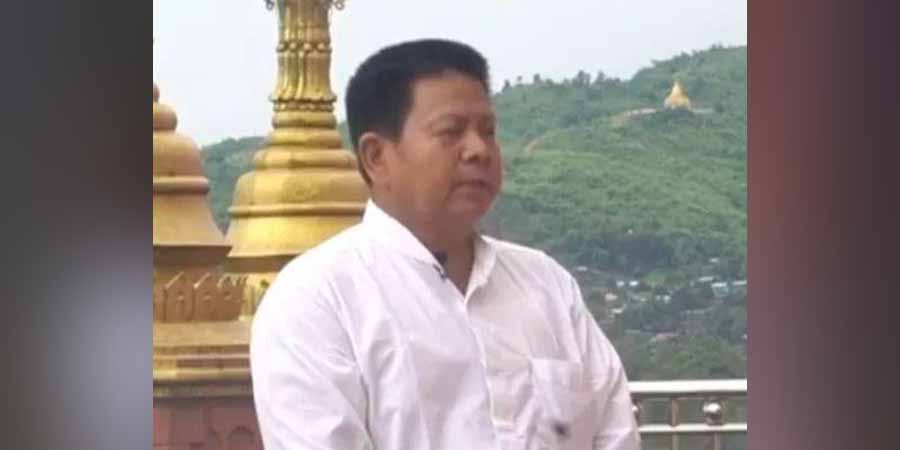 ဖားကန့်မြို့နယ်တွင် ကုန်စုံဆိုင်ပိုင်ရှင် ၁ ဦး ဖမ်းဆီးခံရ