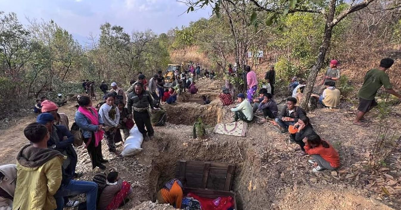 ခွာဖိုးကျေးရွာကို လေကြောင်းမှုတိုက်ခိုက်မှု လူမဆန်သည့်လုပ်ရပ်ဖြစ်ဟု ချင်းအမျိုးသား အတိုင်ပင်ခံကောင်စီ ရှုတ်ချ
