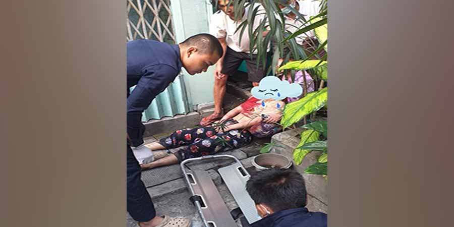 စမ်းချောင်းမြို့နယ်တွင် အမျိုးသမီးတဦး ၈ ထပ်တိုက်ပေါ်မှ ပြုတ်ကျ
