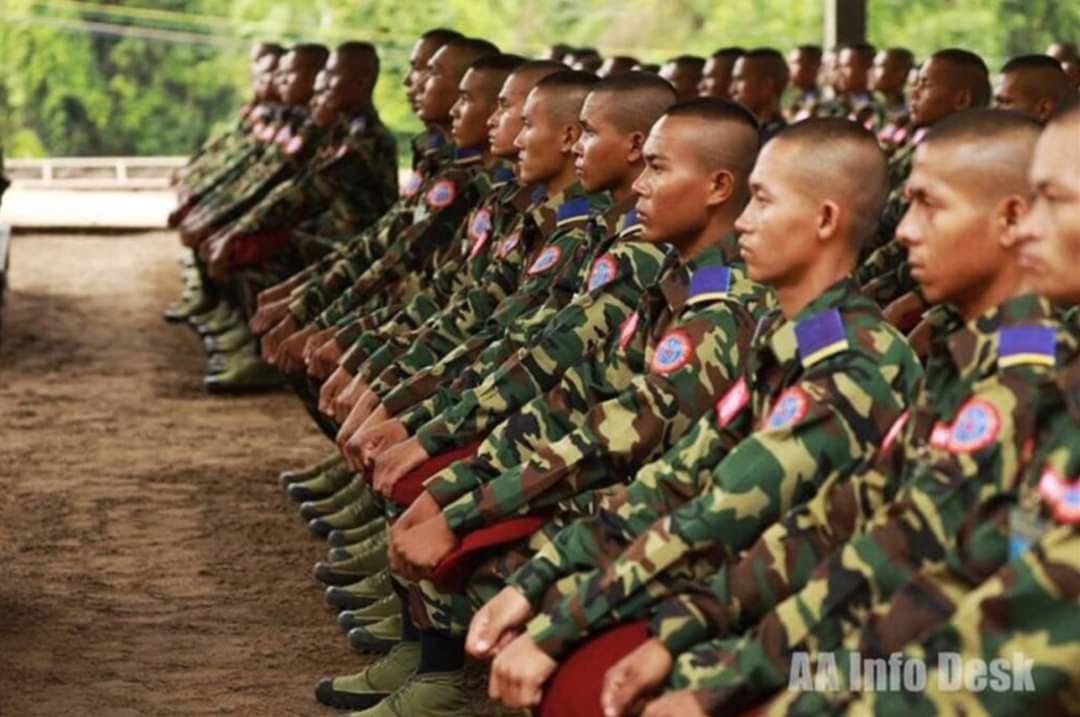 စစ်ကောင်စီကိုတော်လှန်နေသည့်အဖွဲ့များနှင့် ပူးပေါင်းတိုက်ပွဲဝင်မည်ဟု  ရက္ခိုင့်တပ်တော် (၁၄)နှစ်မြောက်နေ့တွင်  ညီနောင်မဟာမိတ်အဖွဲ့များ ကတိပြု