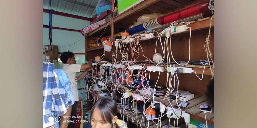 မုံရွာတွင် အခမဲ့ဘက်ထရီအားသွင်းနိုင်သည့်နေရာ ပြုလုပ်ထား
