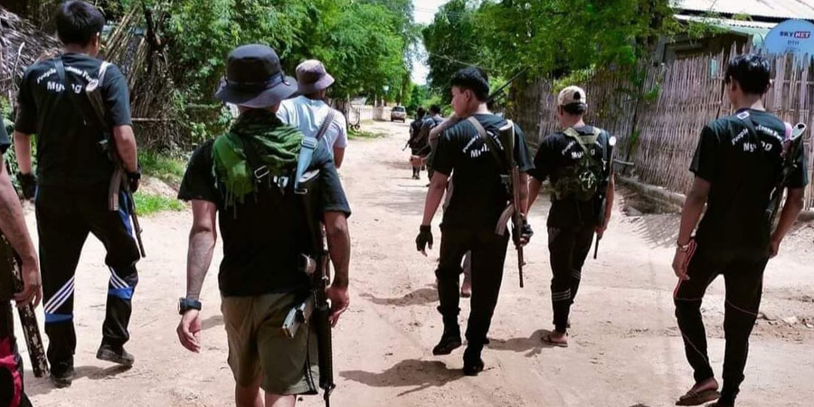 ပြည်ကြီးတံခွန်၌ စစ်ကောင်စီတပ်ဖွဲ့ဝင်များ တိုက်ခိုက်ခံရ၊ ပေါက်မြို့နယ်တွင် ပစ်ခတ်မှုဖြစ်ပြီး PDF ရဲဘော် ၁ ဦး ကျဆုံး