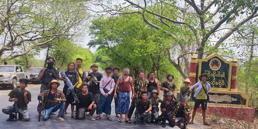 ဝက်လက်မြို့နယ်တွင် စစ်တပ်စစ်ဆေးရေးဂိတ် ဒရုန်းဖြင့်တိုက်ခိုက်ခံရ