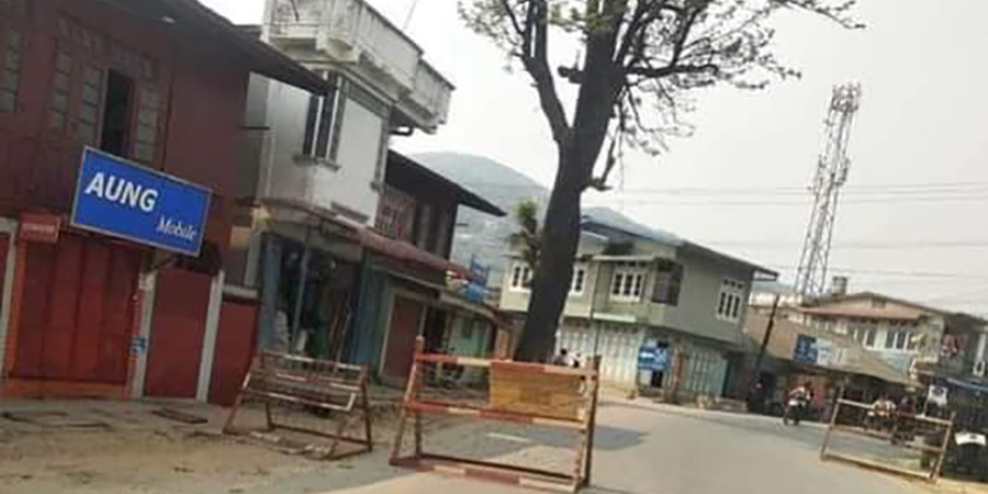 မိုးကုတ်တွင် ဘုန်းကြီးကျောင်းအတွင်း တပ်စွဲထားသည့် စစ်ကောင်စီတပ် တိုက်ခိုက်ခံရ