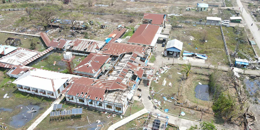 မုန်တိုင်းဘေးသင့် ရခိုင်နှင့် ချင်းပြည်နယ်ကို ဒုဗိုလ်ချုပ်ကြီး ၃ ဦးအပါအဝင် အဆင့်မြင့်အရာရှိများ စေလွှတ်  