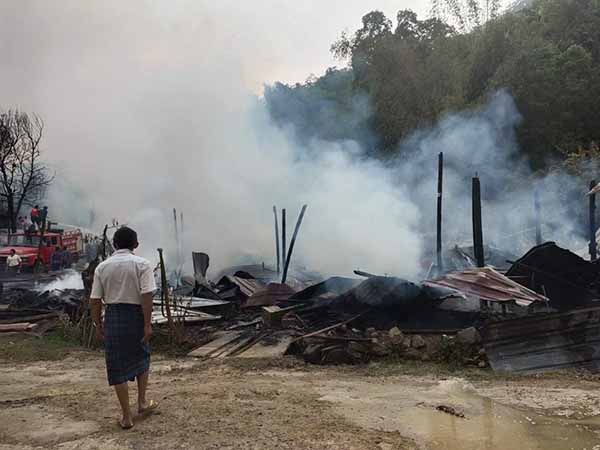 ကသာမြို့နယ်တွင် စစ်ကောင်စီတပ်က ပစ်ခတ်မှုကြောင့် ရွာသား  ၂ ဦး သေဆုံးပြီး ၃ ဦး ဒဏ်ရာရ