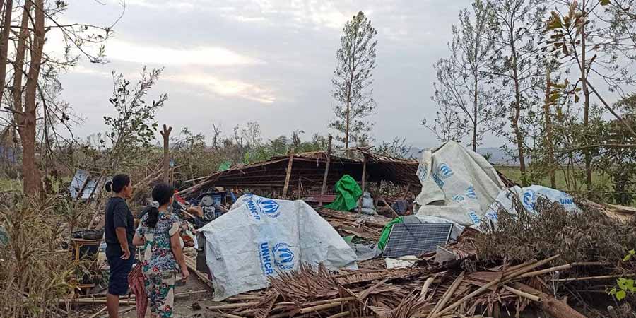ကျောက်တော်နှင့် ရသေ့တောင်တွင် မုန်တိုင်းဘေးသင့်ပြည်သူများအတွက် စားနပ်ရိက္ခာ၊ အမိုးအကာ အကူအညီ အရေးပေါ်လိုအပ်နေ