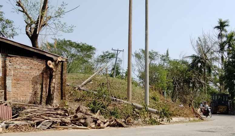 မုန်တိုင်းဒဏ်သင့် ရခိုင်ပြည်နယ်တွင် လျှပ်စစ်မီး ပြတ်တောက်နေဆဲ