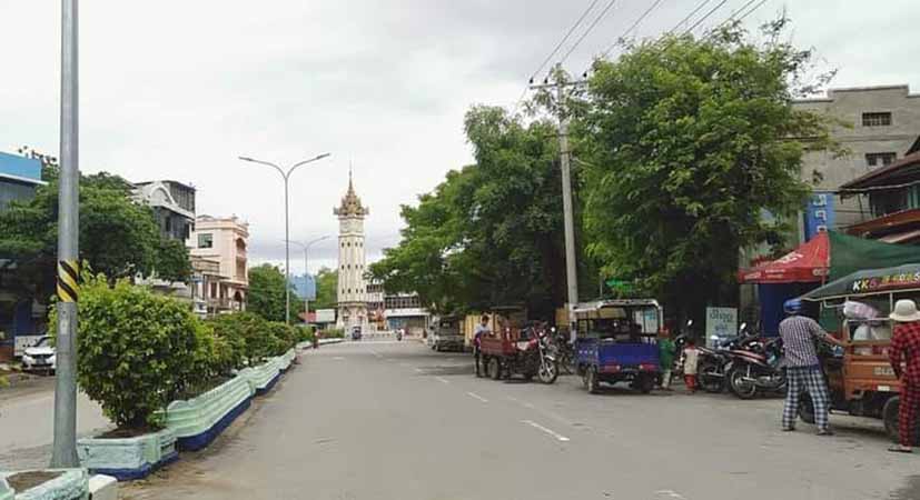မုံရွာမြို့က အလှကုန်ဆိုင် ဓားပြတိုက်ခံရ၊ ရွှေထည်ပစ္စည်းနှင့် ကျပ်သိန်း ၇၀၀ကျော် ပါသွား