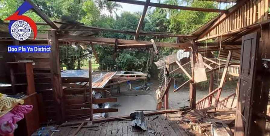 ကော့ကရိတ်နှင့်ပုလောတွင် စစ်တပ်လက်နက်ကြီးကြောင့် ပြည်သူ ၂ ဦးသေဆုံးပြီး နေအိမ်အချို့ ပျက်စီး