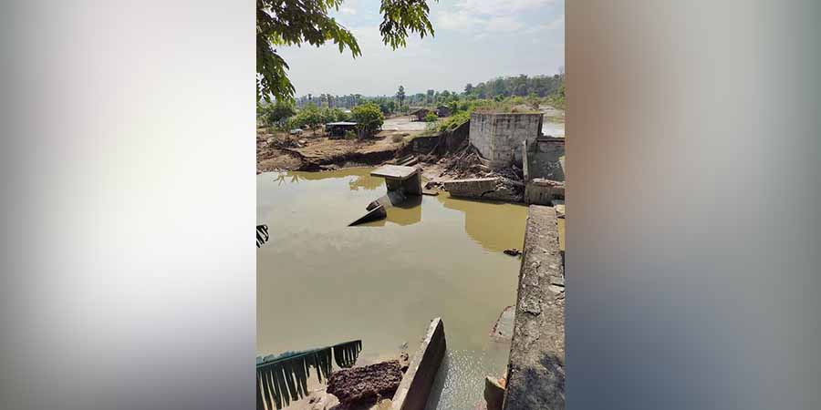 ပုလဲမြို့တွင် မုန်တိုင်းကြောင့် ဆည်မြောင်းများပျက်စီးသွားသဖြင့် မိုးစပါးစိုက်ပျိုးရန် အခက်ကြုံ