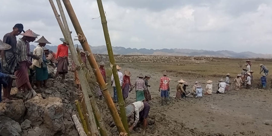 “တောင်သူတွေ လယ်စိုက်နိုင်အောင် လုပ်ပေးသင့်တယ်”- မိုခါမုန်တိုင်းသင့် ရခိုင်တောင်သူ ၁ ဦးနှင့် မေးမြန်းချက်