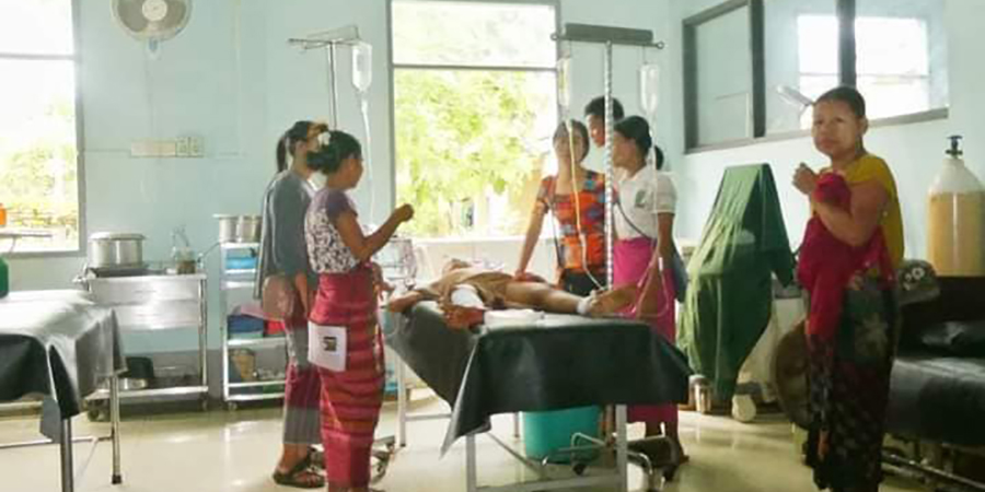 ကျိုက်ထိုမြို့နယ်တွင် စစ်ကောင်စီ လက်နက်ကြီးကျသဖြင့်  မိသားစု ၆ ဦး ဒဏ်ရာရ