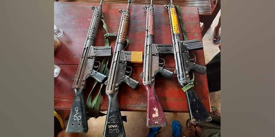 ချောင်းဦး စစ်တပ်ဂိတ် တိုက်ခိုက်ခံရပြီး  ၄  ဦးသေဆုံး၊ မြင်းမူမြို့နယ်၌ စစ်ကောင်စီစခန်း ဒရုန်းဖြင့် တိုက်ခိုက်ခံရ 