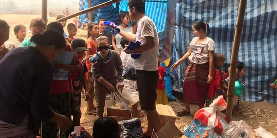 မဲဆောက်မြို့ကို ခိုလှုံလာသည့် မြန်မာဒုက္ခသည်များ စားဝတ်နေရေးခက်ခဲ