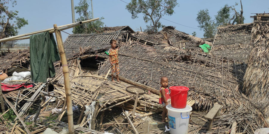 မုန်တိုင်းဒဏ်သင့် ရခိုင်ပြည်နယ်အတွင်း ကူညီကယ်ဆယ်ရေးအဖွဲ့များ သွားလာခွင့် စစ်ကောင်စီပိတ်ပင်