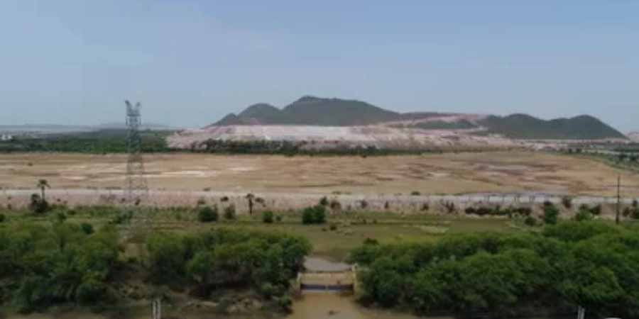 စစ်ကောင်စီက ညောင်ပင်ကြီးရဲစခန်းနှင့်အနီးတဝိုက်က လမ်းများကို ဖျက်ဆီးပြီး မိုင်းထောင် 