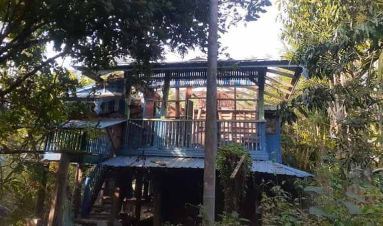 ကျောက်တော်၌ စစ်တပ်က တပ်စွဲထားသဖြင့် မုန်တိုင်းသင့်နေအိမ်များ ပြင်ခွင့်မရ 