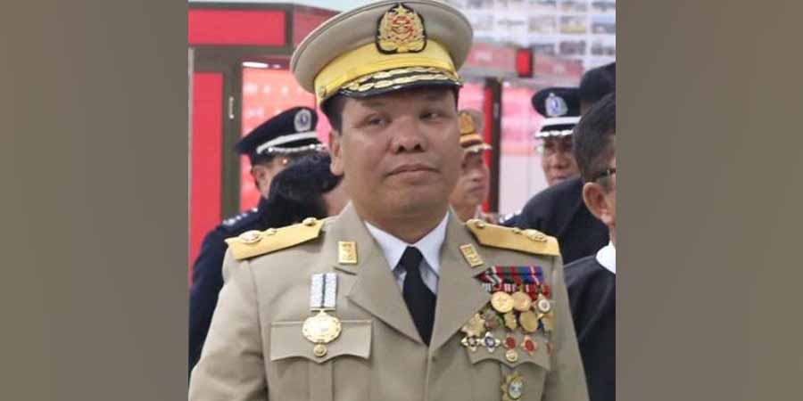 ရာထူးမှဖယ်ရှားခံရသည့် တိုင်းမှူးဗိုလ်ချုပ်မြတ်သက်ဦးကို  လာအိုသံအမတ်အဖြစ်ခန့်