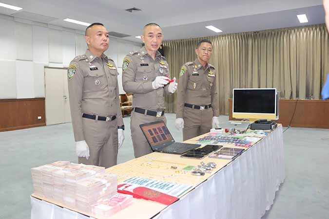 ရွှေတြိဂံဒေသရှိ လူလိမ်ဂိုဏ်းကို ထိုင်းရဲတပ်ဖွဲ့က ဖမ်းမိ