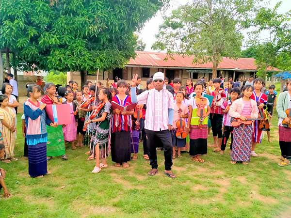 ကရင်နီအမျိုးသားနေ့အထိမ်းအမှတ်ပွဲ  ဒီးမော့ဆိုတွင်ကျင်းပ (ဓာတ်ပုံ) 