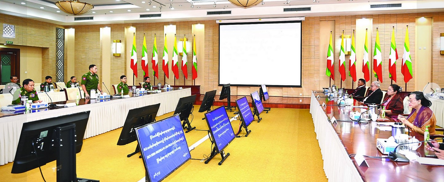 မြန်မာ့နိုင်ငံရေးအကျပ်အတည်း ဖြေရှင်းရေးကြိုးပမ်းမည်ဟု စစ်ကောင်စီနှင့်တွေ့ပြီးနောက်  အပစ်ရပ် ၅ ဖွဲ့ ကြေညာ