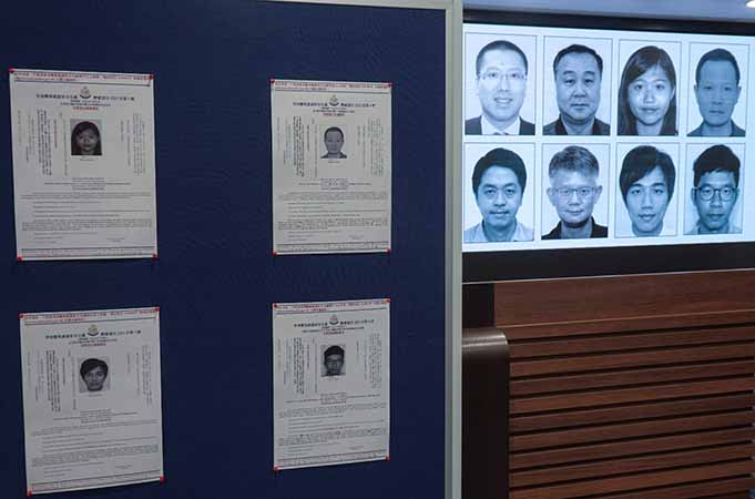 တက်ကြွလှုပ်ရှားသူ ၈ ဦးကိုဖမ်းဆီးနိုင်ရန် ဟောင်ကောင်ရဲတပ်ဖွဲ့က ဆုငွေထုတ် 