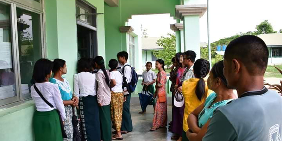 စစ်ကောင်စီက ကျောင်းအပ်လက်ခံရက် ထပ်တိုး