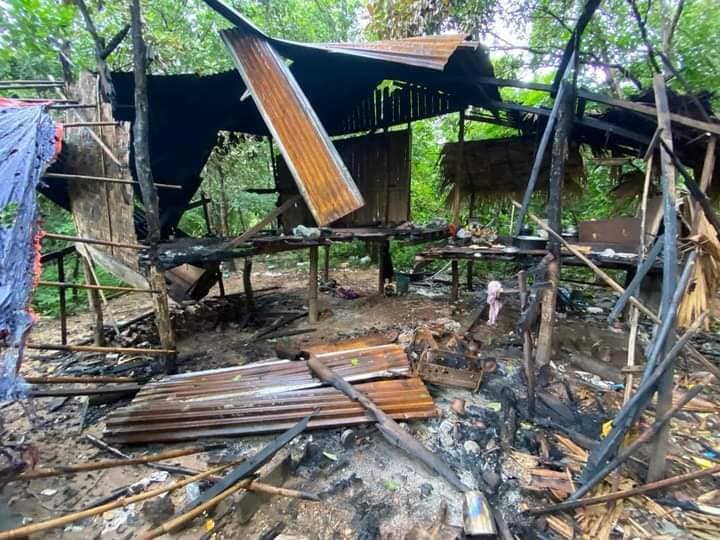 ထားဝယ်အရှေ့တော PDF ယာယီစခန်း တိုက်ခံရပြီး ရဲဘော် ၁ ဦးကျဆုံး၊ နေအိမ် ၅ လုံး မီးရှို့ခံရ