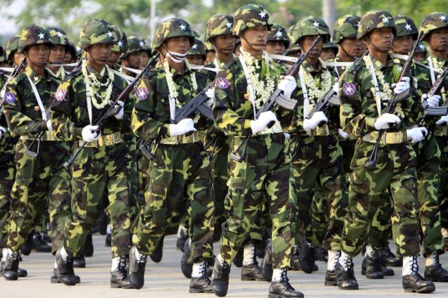 သမၼတက ဆႏၵရွိရင္ တပ္မေတာ္က အေလးျပဳမည္
