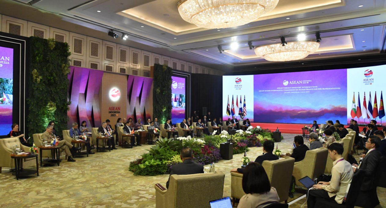 အာဆီယံနိုင်ငံခြားရေးဝန်ကြီးများအစည်းအဝေးကျင်းပ၊ နျူးကလီးယားလက်နက် ကင်းစင်ရေး တိုက်တွန်း