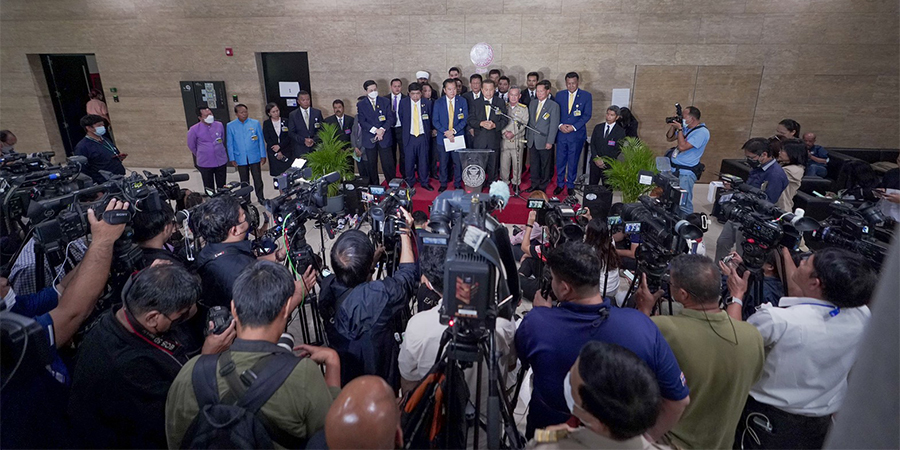 ပုတ်ခတ် လှုံ့ဆော်သူအားလုံးကို တရားစွဲမည်ဟု ထိုင်းအထက်လွှတ်တော်အမတ်များ ကြေညာ 