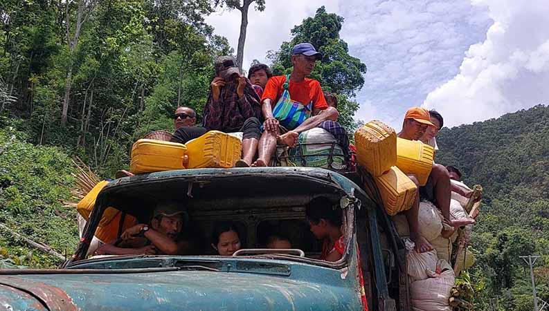 နိုင်ငံတဝန်း နေရပ်စွန့်ခွာ ထွက်ပြေးရသူ ၂ သန်းခန့်ရှိလာ၊ အရေးပေါ်အကူအညီ လိုအပ်နေ