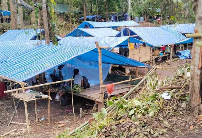ထိုင်း-ကရင်နီနယ်စပ်ရှိ စစ်ရှောင် ၅,၀၀၀ ကျော် အစားအသောက်နှင့် အမိုးအကာများ လိုအပ်