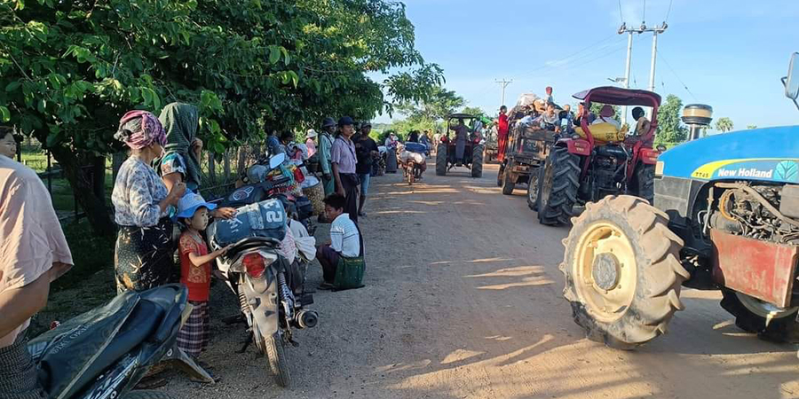 ညောင်ကန်ရွာကို စစ်တပ် မီးရှို့၊ ဘုတလင်နှင့် ပုလဲဒေသခံ ထောင်ချီ စစ်ဘေးရှောင်နေရ