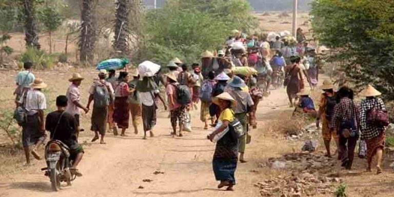 ၂ ပတ်အတွင်း လူ ၂၂၀၀၀ ကျော် အိုးအိမ်စွန့်ခွာထွက်ပြေး၊ ပြည်တွင်း နေရပ်စွန့်ခွာသူ ဦးရေ ၁ ဒသမ ၉ သန်းကျော်လာ