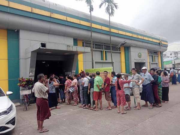 ဆန်စပါးအသင်းချုပ်က ရန်ကုန်လက်လီဆန်အရောင်းဆိုင်များတွင် အရန်ဆန် ဖြန့်ဝေရောင်းချမည်