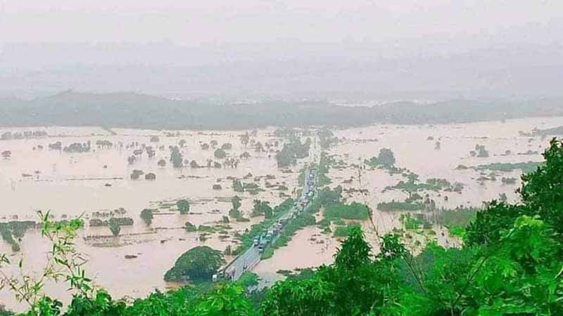 သထုံတွင်ရေကြီးပြီး လယ်ဧက ၃ သောင်းကျော်နစ်မြုပ်