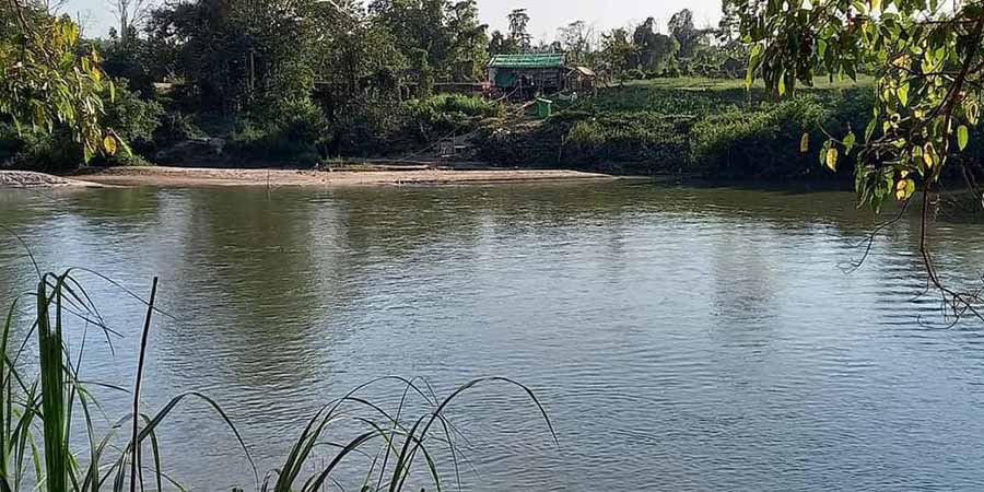 ဆန်အိတ်သယ်လာသူ ကားဆရာတဦး ဝိုင်းမော်တွင်ဖမ်းခံရ