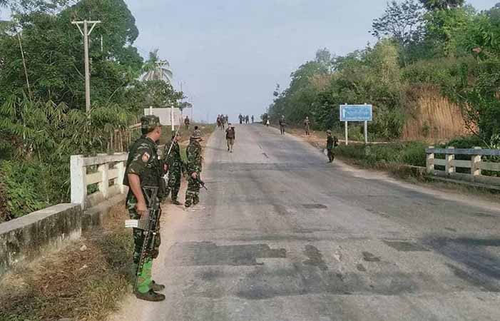 ထုံခါး-မောတောင်ကားလမ်းတွင် ညဘက် မသွားလာကြရန် သတိပေး