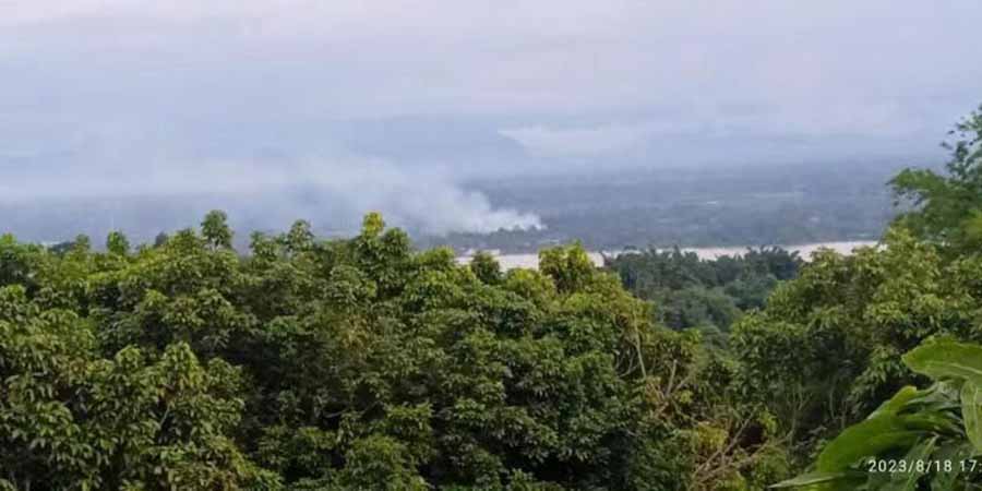 ဗန်းမော်တွင် စစ်ကောင်စီက လေယာဉ်ဖြင့် ဗုံးကြဲ၊ ရွာကိုမီးရှို့