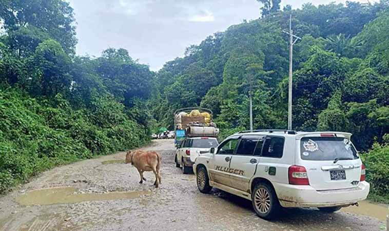 ကာမိုင်း-ဖားကန့် လမ်းပိုင်းနေရာ ၂ ခုကို  ကေအိုင်အေ ထိန်းချုပ် ပိတ်ဆို့